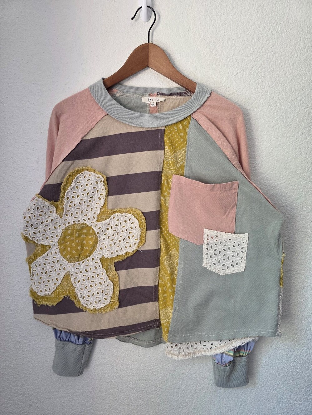 Oli and Hali Daisy Patchwork Top, Size Small